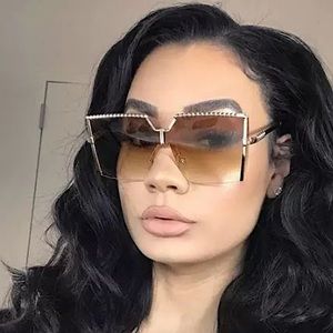 LAST PAIR!! Women Oversized Square Sunglasses